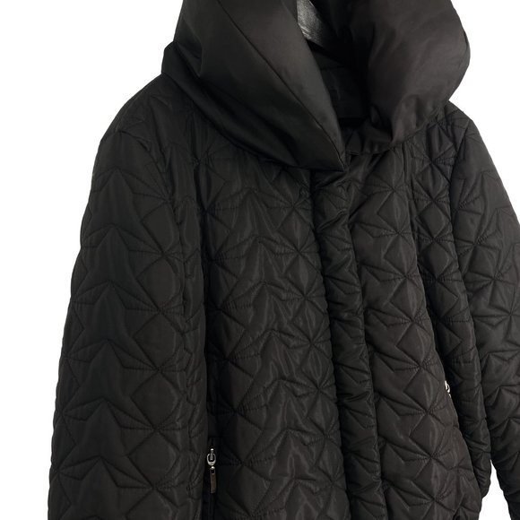 NEW YORK & CO Quilted Star Geometric Bomber Jacket - Picture 5 of 15